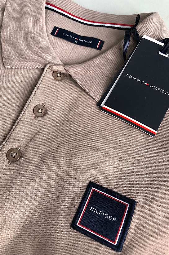 Классическое мужское поло Tommy Hilfiger бежевого цвета