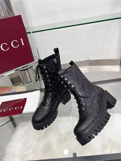 Женские кожаные ботинки Gucci Double G   