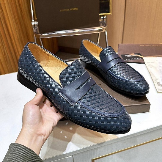 Мужские кожаные лоферы Bottega Veneta Intrecciato - Navy