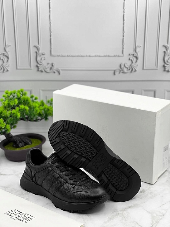 Кожаные кроссовки Maison Margiela Runner Evolution - Black