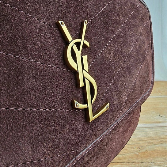 Замшевая сумка Yves Saint Laurent 28x19 см