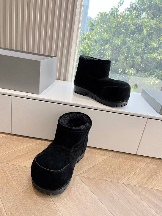 Женские ботинки Balenciaga Alaska Fur Bootie Premium - Black