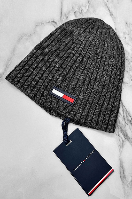 Мужская серая шапка Tommy Hilfiger logo-patch