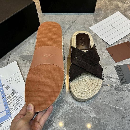 Мужские шлёпанцы Ermenegildo Zegna suede - Brown