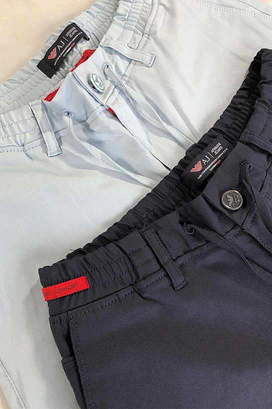 Мужские тёмно-синие шорты Armani Jeans
