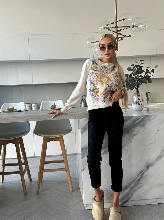 Женский белый свитер Dior