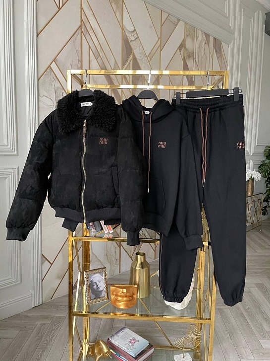 Чёрный женский костюм тройка MIU MIU