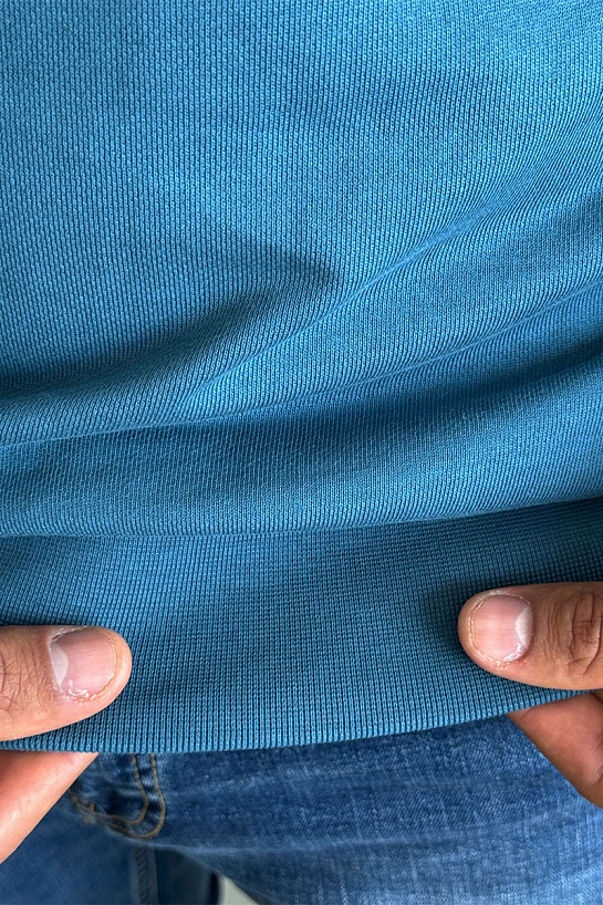 Свитшот голубого цвета Moncler logo-patch