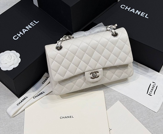 Кожаная сумка Chanel Classic Flap premium 25x13x7 см (8 расцветок)