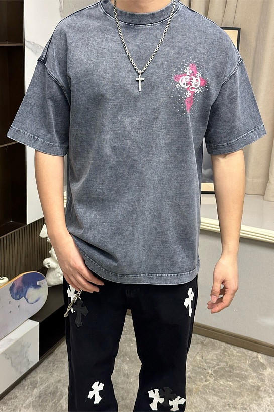 Серая оверсайз футболка Gothic logo