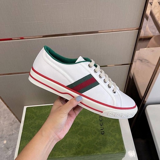Мужские белые кроссовки Gucci
