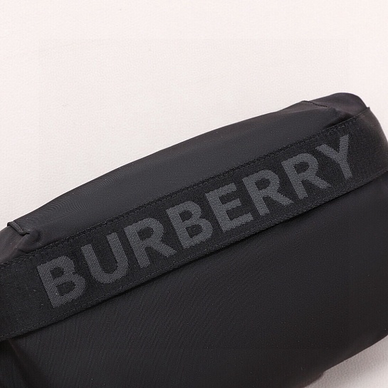 Чёрная сумка на пояс Burberry Sonny Premium 31x7.5x16 см