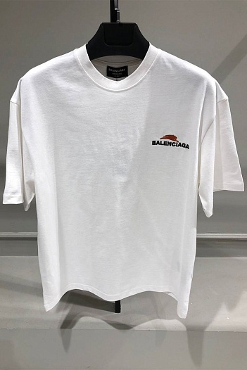 Белая оверсайз футболка Balenciaga Year of the Tiger   
