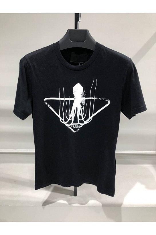 Чёрная мужская футболка Prada Octopus graphic-print