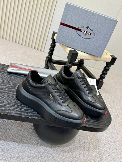 Мужские кожаные кроссовки Prada   