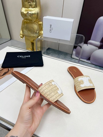 Женские шлёпанцы Celine   
