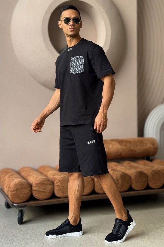 Чёрная оверсайз футболка Dior pocket logo