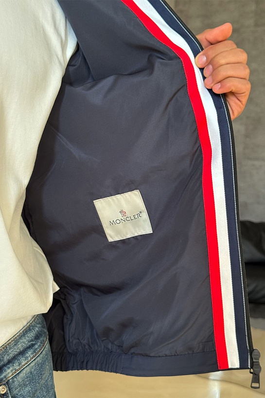 Тёмно-синяя ветровка Moncler Carles logo-patch