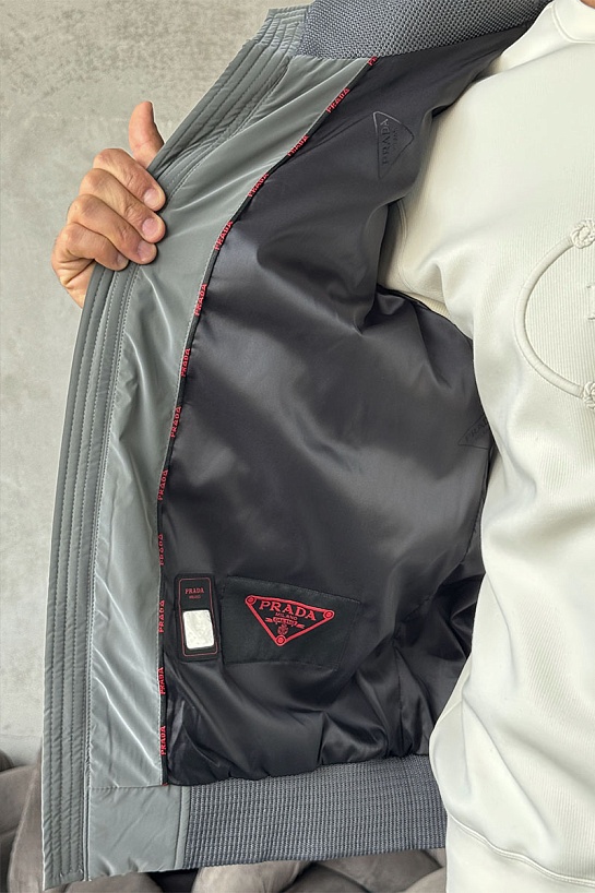 Куртка с вязаными рукавами Prada Linea Rossa - Grey