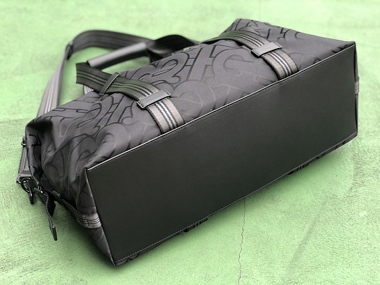 Нейлоновая дорожная сумка Burberry Premium 50x29x19 см