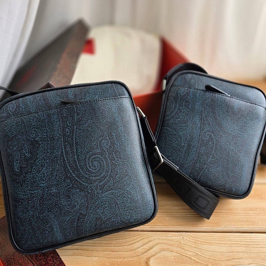 Кожаная сумка Etro с узором пейсли 18x20 см