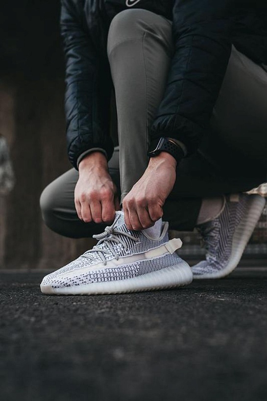 Кроссовки Adidas Yeezy Boost 350 V2 “Static” Reflective