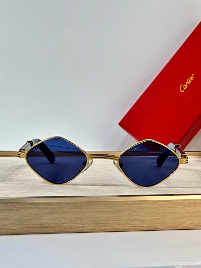 Солнцезащитные очки Cartier   