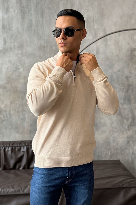 Мужской джемпер Hugo Boss бежевого цвета