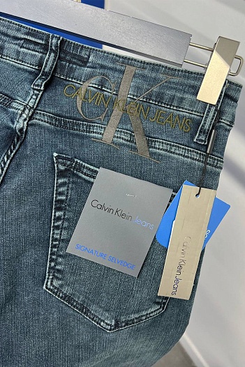 Мужские джинсы Calvin Klein logo-embroidered   