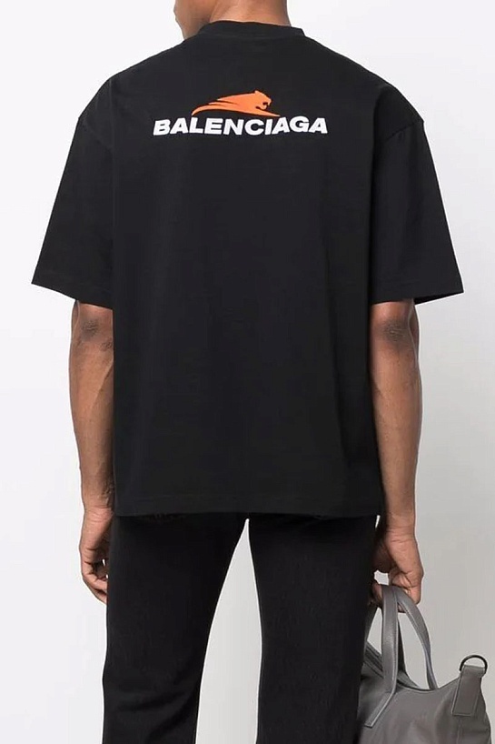 Чёрная оверсайз футболка Balenciaga Year of the Tiger