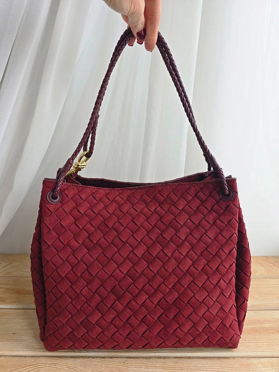Замшевая сумка Bottega Veneta 35x24 см - Red