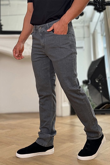 Мужские серые джинсы Hugo Boss   