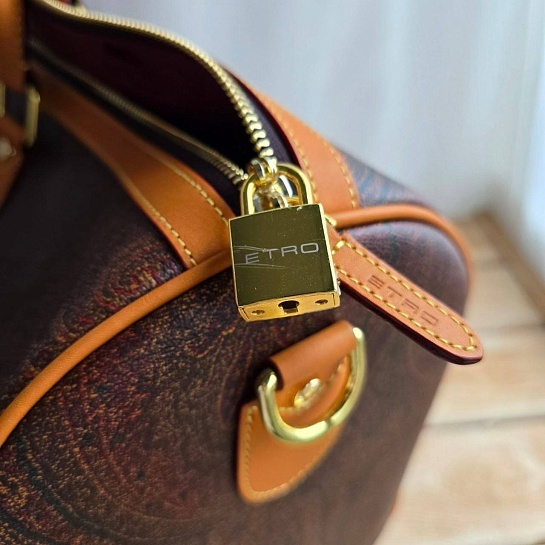 Кожаная дорожная сумка Etro с узором пейсли 50x28 см