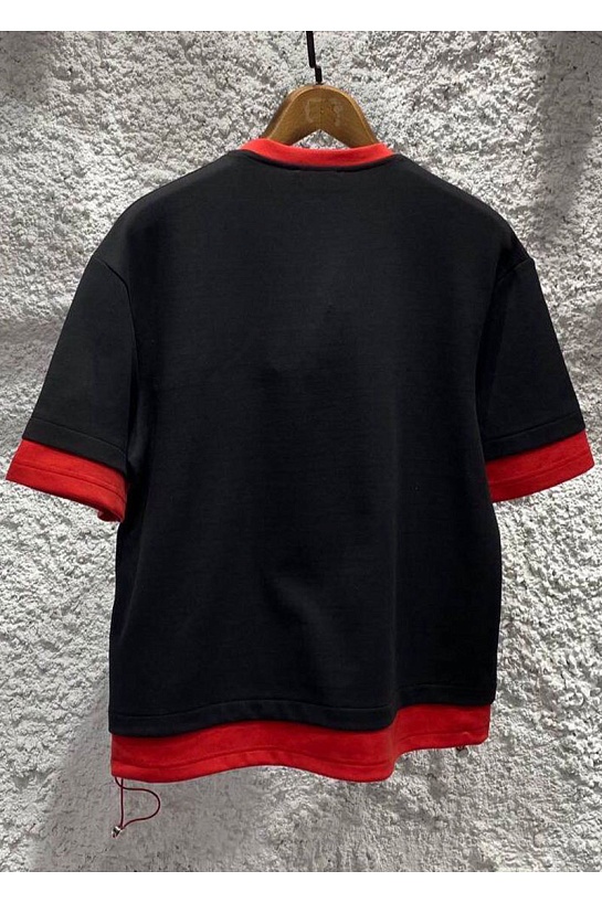 Белая оверсайз футболка Prada Chest Bag