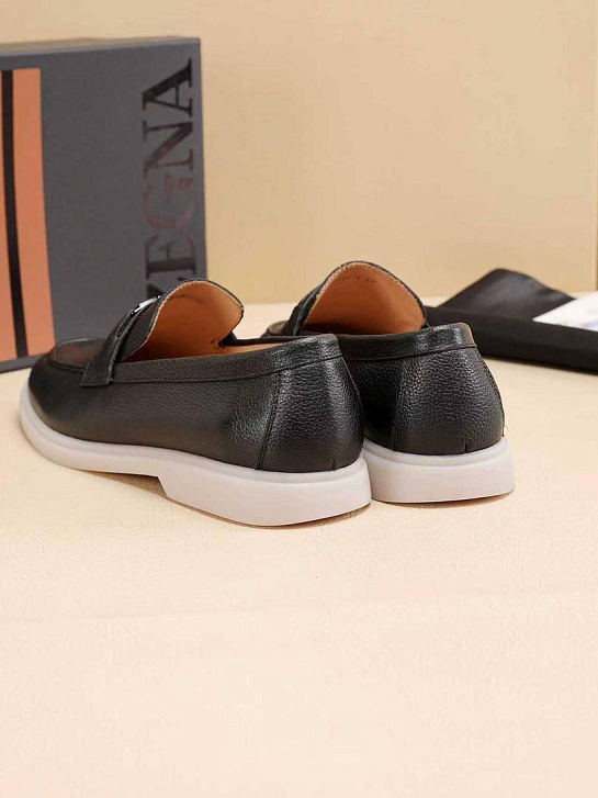 Мужские кожаные лоферы Ermenegildo Zegna