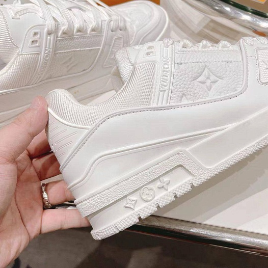 Женские кожаные кроссовки Louis Vuitton Trainer Monogram - White   