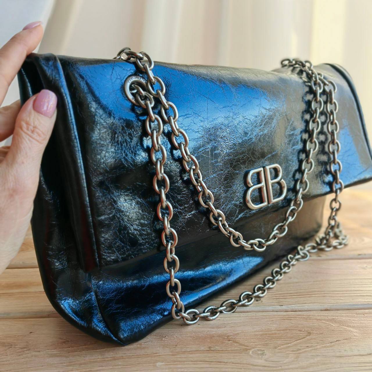 Кожаная сумка Balenciaga Monaco Chain 30x21 см - Silver