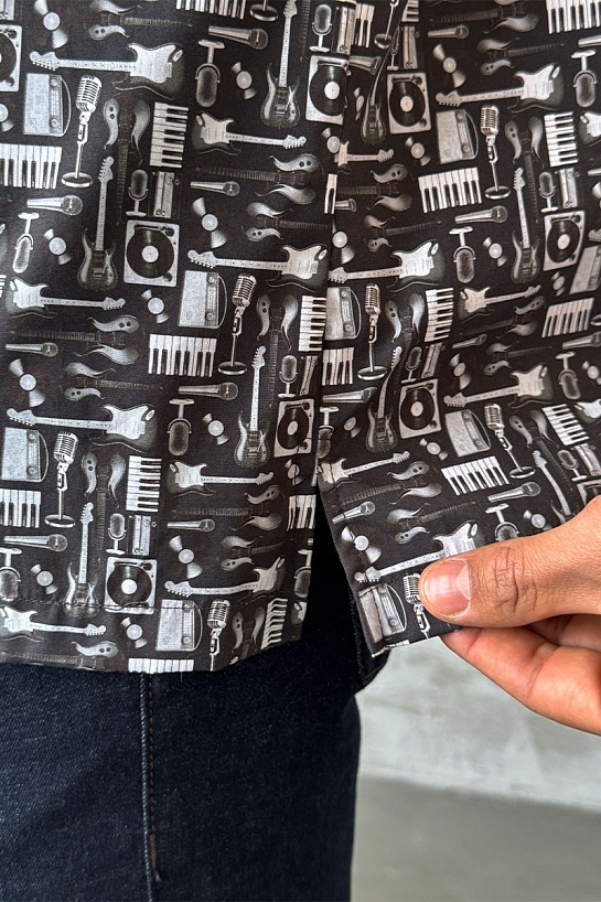 Мужская чёрная рубашка Dolce & Gabbana graphic-print