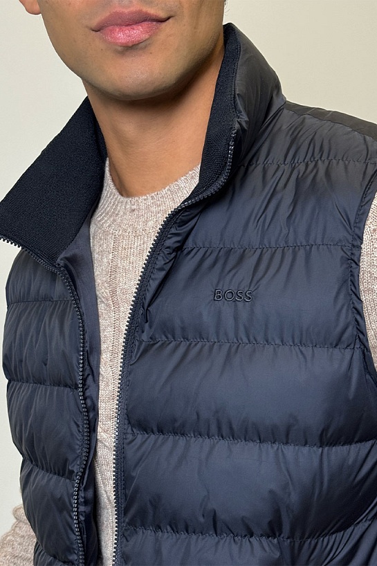 Мужской тёмно-синий жилет Hugo Boss