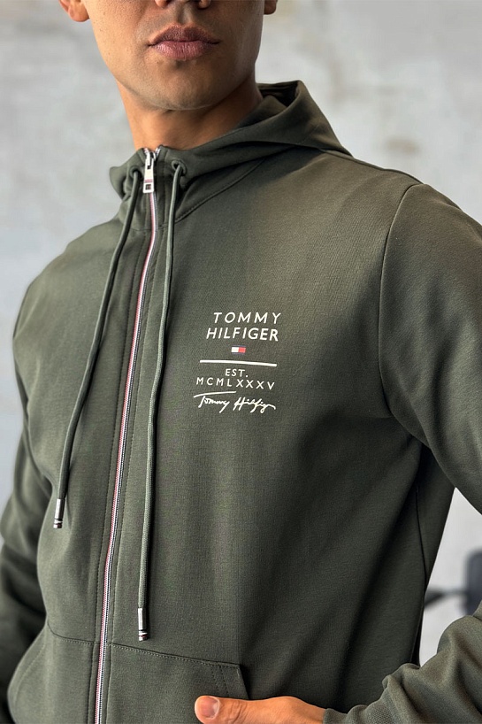 Спортивный костюм зелёного цвета Tommy Hilfiger