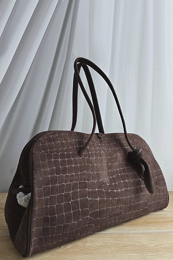 Замшевая сумка Jacquemus The Turismo Soft 38x23 см   