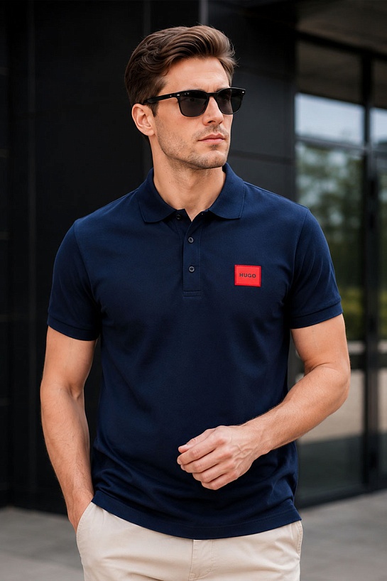 Мужское тёмно-синее поло Hugo Boss classic badge