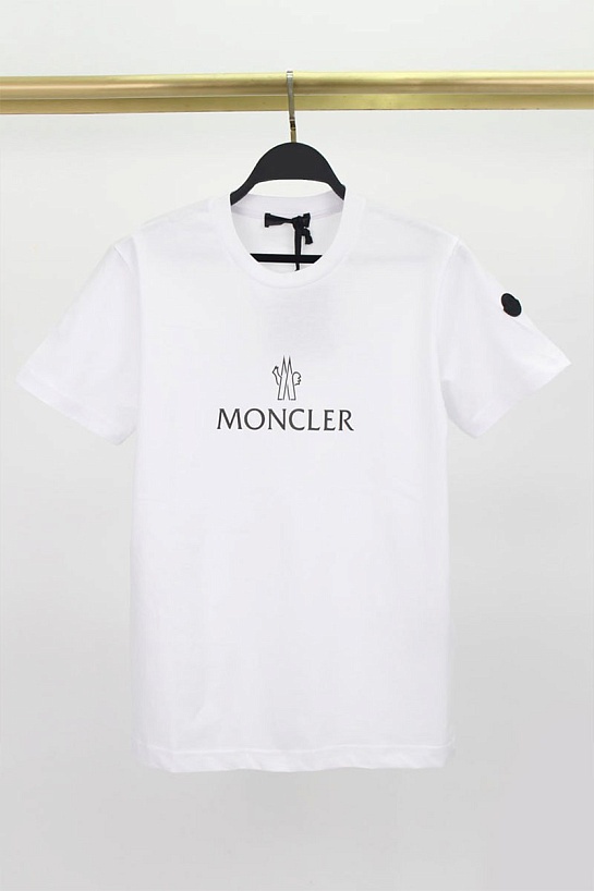 Мужская белая футболка Moncler logo-patch