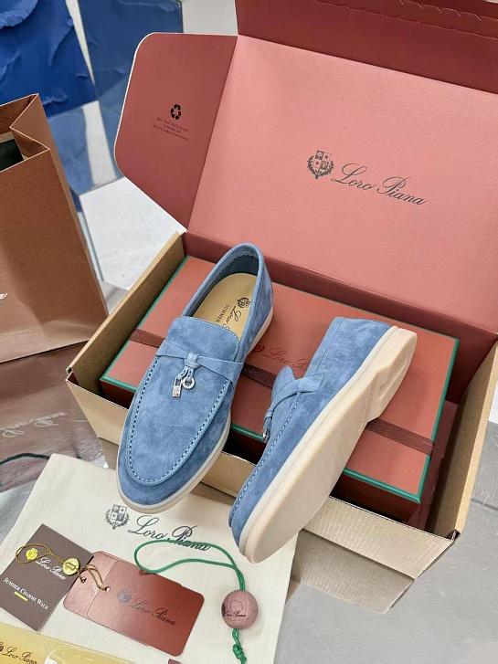 Женские замшевые лоферы Loro Piana Summer Charms Walk premium