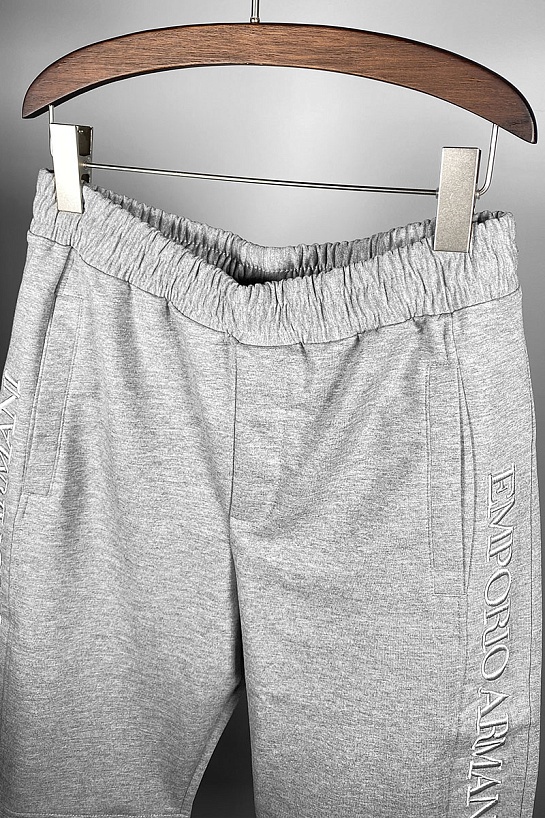 Мужские серые шорты Emporio Armani