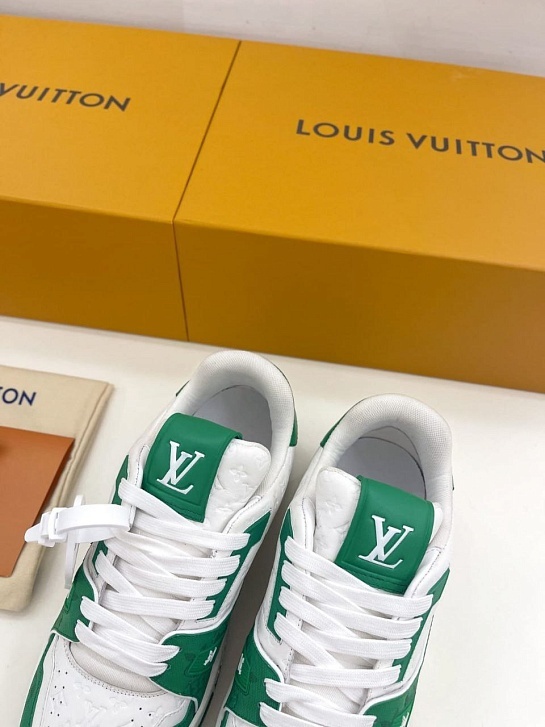 Женские кожаные кроссовки Louis Vuitton Trainer Monogram - White / Green