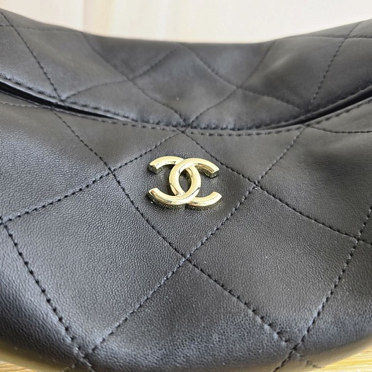 Кожаная сумка Chanel 28x15 см   