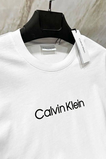Мужская белая футболка Calvin Klein logo-print   