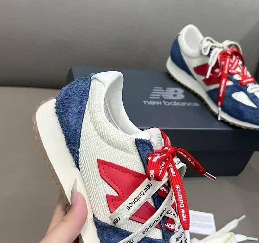 Женские кросовки MIU MIU x New Balance 471 premium   