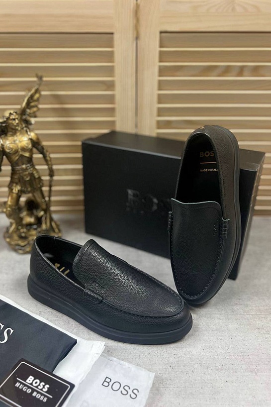 Кожаные лоферы Hugo Boss чёрного цвета